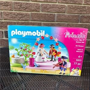 *New* Playmobil PRINCESS #6853- Masked Ball Set